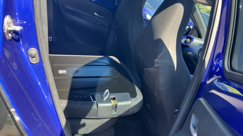 Toyota Aygo X 1.0 VVT-i Edge 5dr Petrol Hatchback